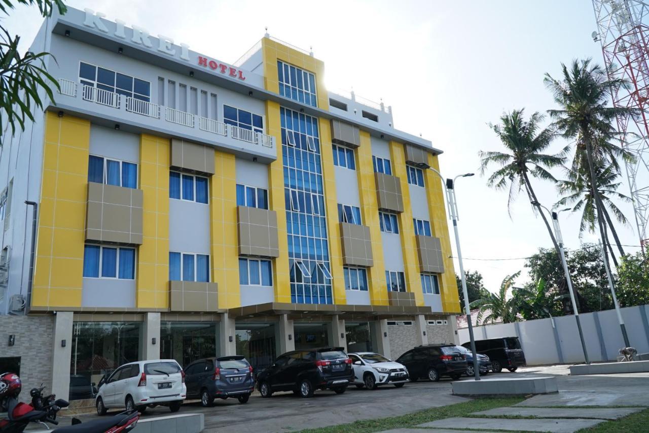 Collection O 90746 Kirei Hotel Bantaeng Exterior foto