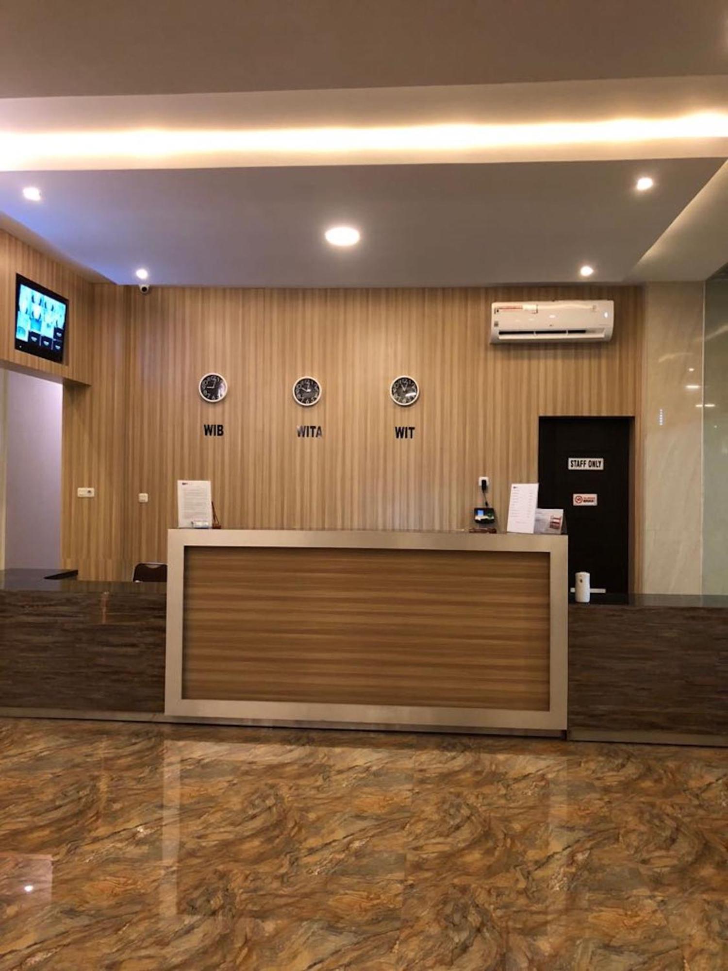 Collection O 90746 Kirei Hotel Bantaeng Exterior foto